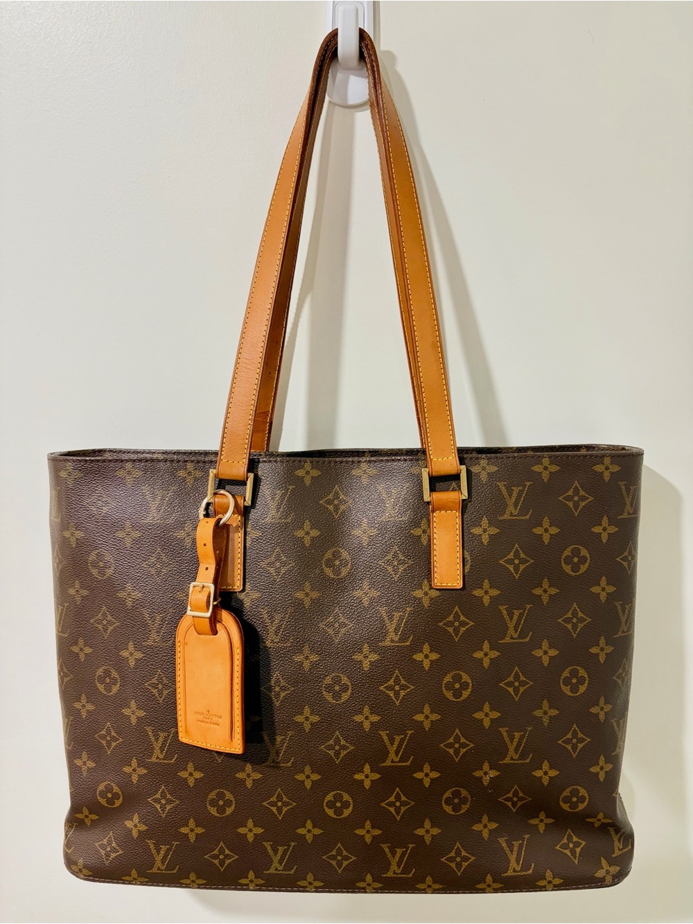 Louis Vuitton Luco Tote with LV Luggage Tag & COA
